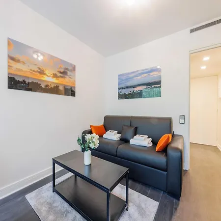 Bright With Balcony - 2p - Arc De Triomphe Párizs
